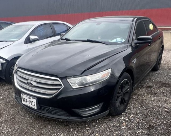 2014 Ford Taurus SEL