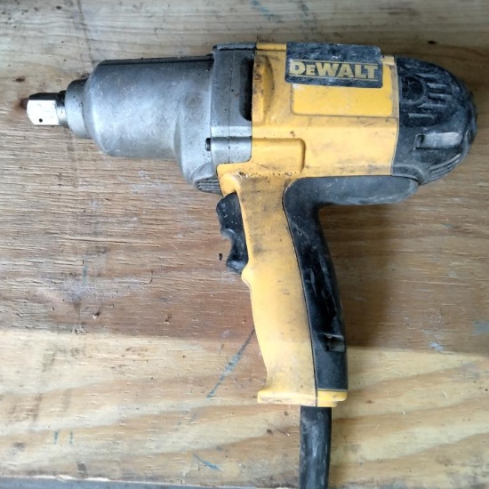 DeWalt DW294 Impact Wrench