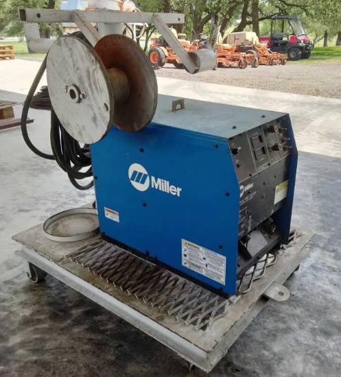 Miller Maxtron 450 Inverter ARC Welder