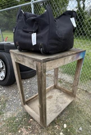 Rolling Wood Cart w/ Gator Fabric Case