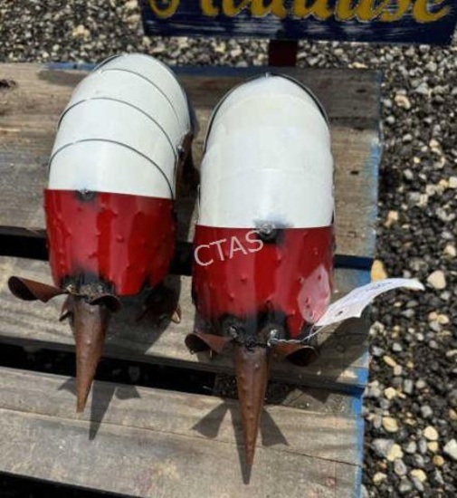 Metal Art  - Pair of Texas Armadillos