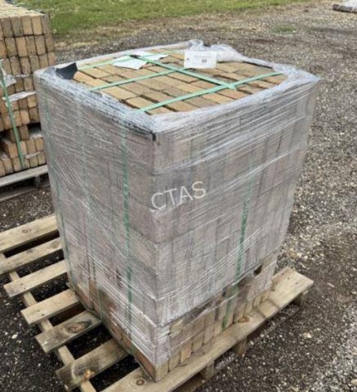 Outerbanks Pavers 2-1/4, 4x8 on Pallet