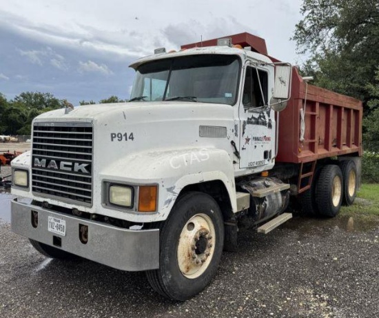 1998 Mack Dump Truck