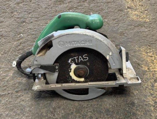 Hitachi C75B Circular Saw
