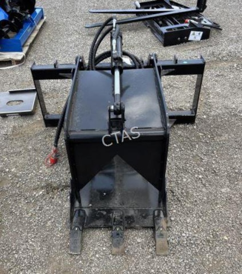 Skid Steer Stump Grapple Bucket