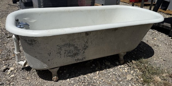 Claw Foot Bath Tub (Used)