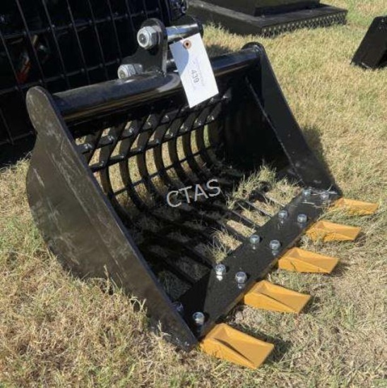 Mini Excavator 23" Toothed Rock Bucket