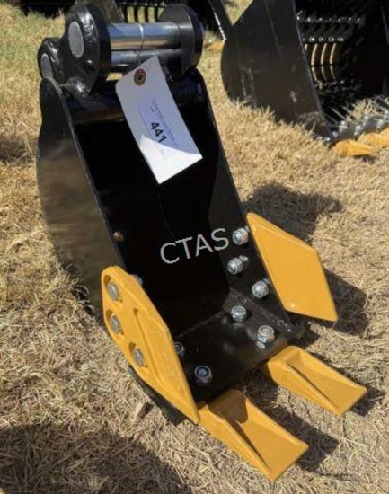Mini Excavator 7" Toothed Bucket