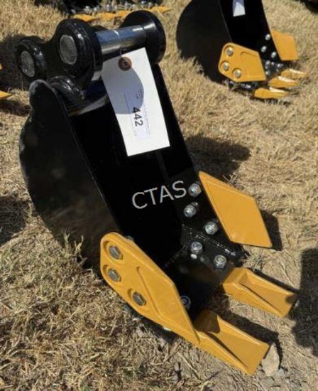 Mini Excavator 7" Toothed Bucket