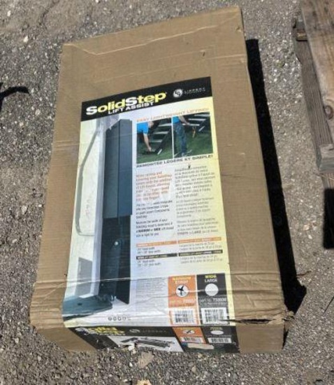 Solid Step Lift Assist for RV
