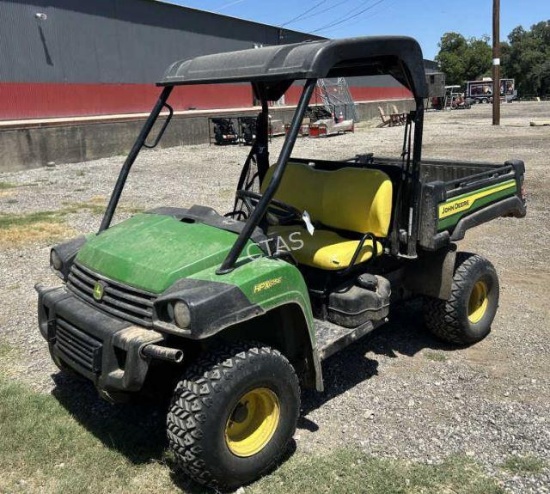 John Deere Gator HPX615E 4X4