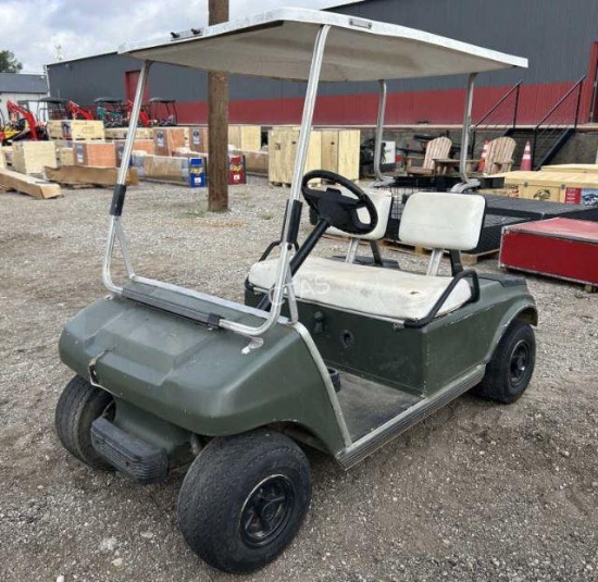 Club Car 2-Seater Electric Golf Cart