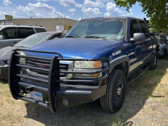 2003 GMC Sierra 2500 HD Duramax Diesel Short Bed