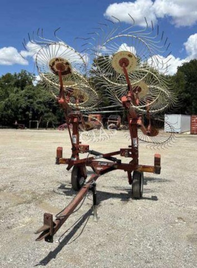 H&S V-8 Hydraulic Hay Rake w/ 8 Wheels