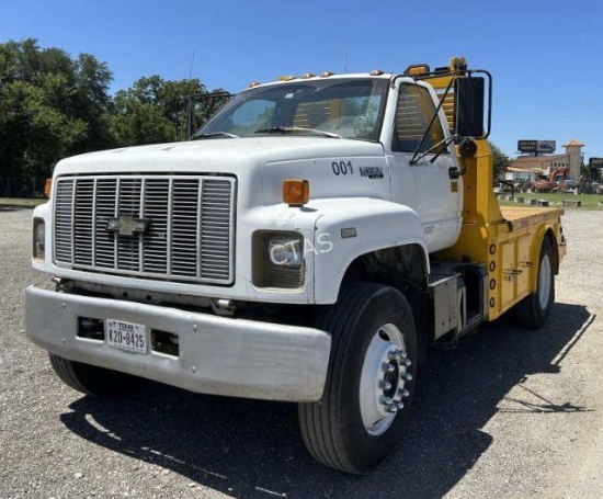 1991 Chevrolet C7 w/ Flatbed - Diesel