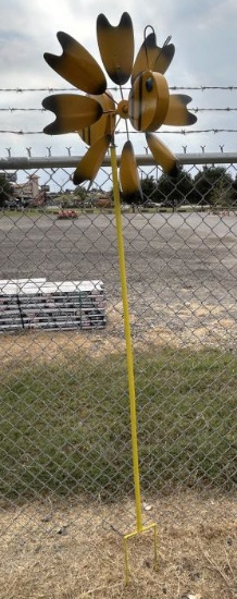 Metal Art - Bumble Bee Spinner - In Ground