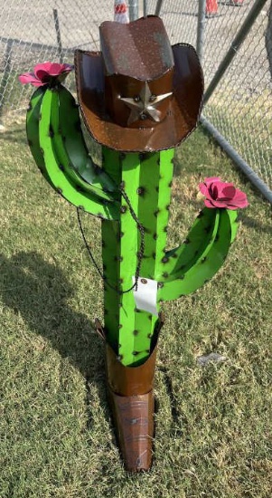 Metal Art - Medium Cowboy Cactus