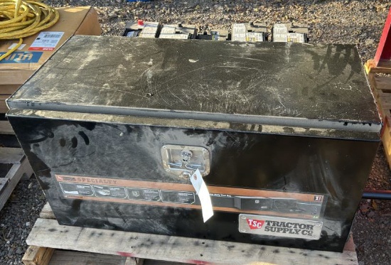 Tractor Supply 36" Steel Under Body Tool Box w/Key