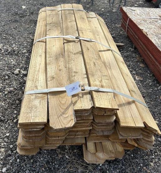 Lumber Bundle of Fence Pickets 6" x 1" x 6'