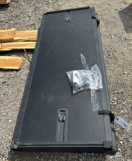 Hardshell Trifold Truck Bed Cover