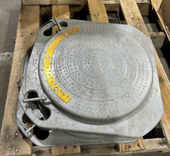 (2) Wheel Alignment Turn Plates