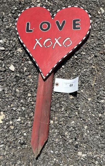 Custom Wood Art - Love XOXO