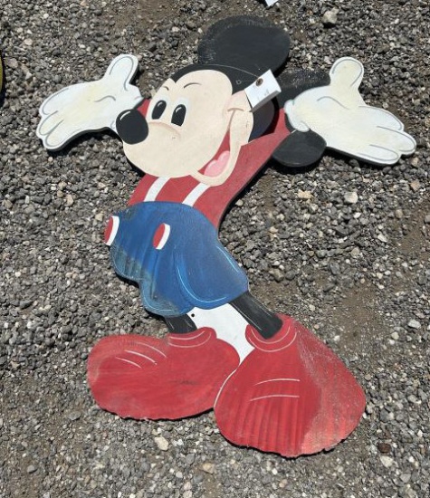 Custom Wood Art - Mickey Mouse