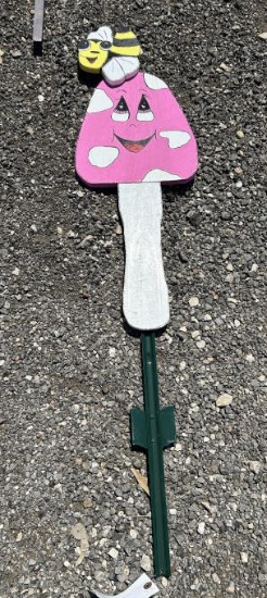 Custom Wood Art - Pink Mushroom w / Bumblebee