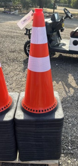(18) Traffic Safety Cones