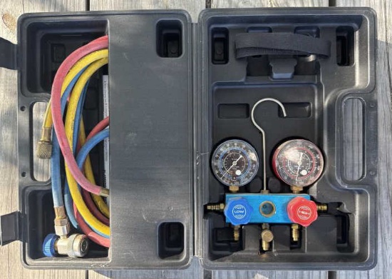 A/C Pro Professional Manifold Gauge & Hose Set