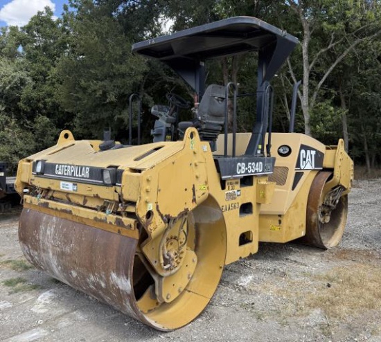 CAT CB-534D XW Double Drum Roller