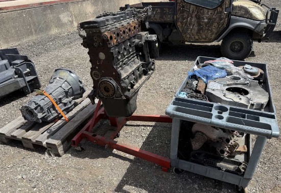 Dodge Cummins 6.7L Engine On Stand w/ Cart Full of