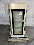 Electric Master Bilt Refrigerator Unit
