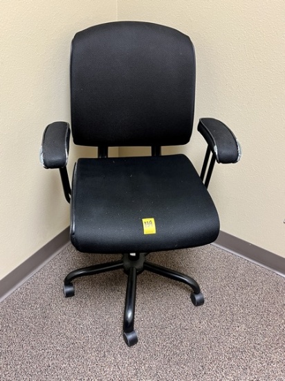 B- Adjustable Five Point Caster Office Chair; Some Wear on Armrest