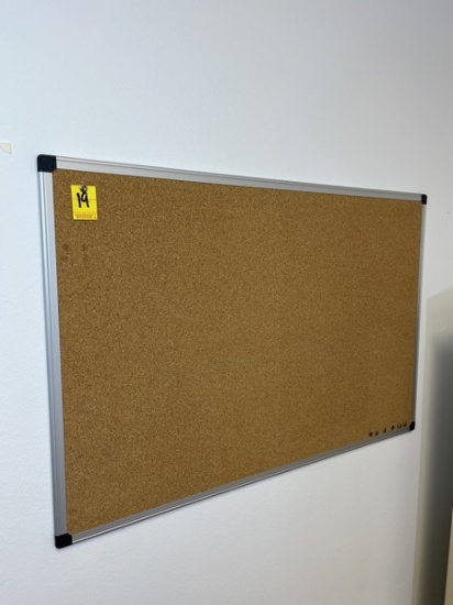 B-Metal Frame Cork Message Board