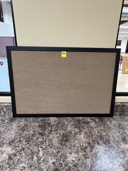 C- Cork Message Board