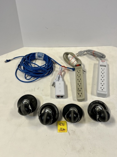Four Casters and 2 Multi Plugs