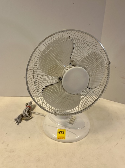 3 Speed Oscillating Desk Top Fan