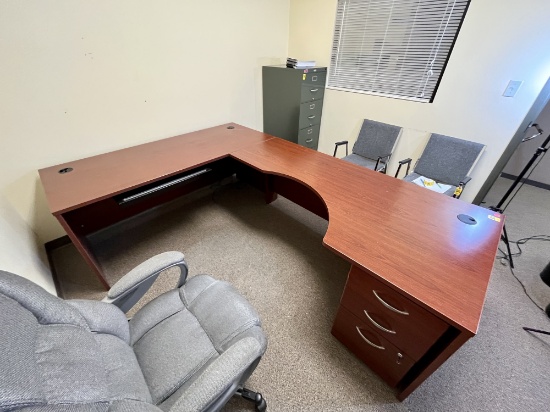 Office Desk with Right Hand Return with Lock & Key