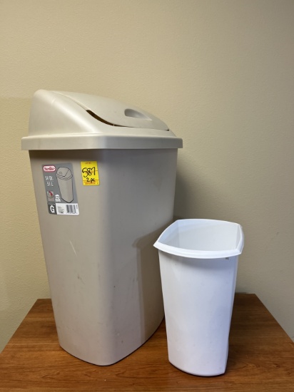 Sterilite 54 Quart Flip Top Trash Can