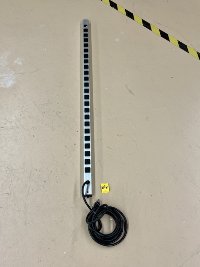 Neutronics 23 Plug Power Strip