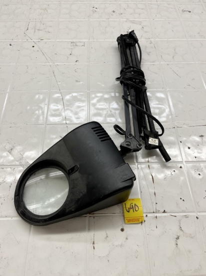 Lighted Magnifier; No Base