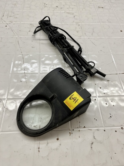 Lighted Magnifier; No Base