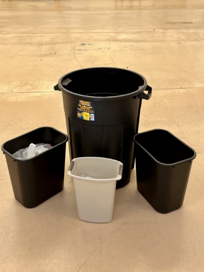 Assorted Trash Cans