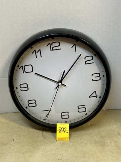 Battery Operated Round Wall Clock