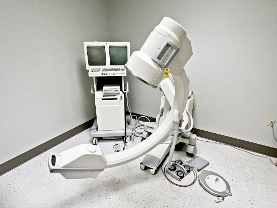 GE OEC 9600 C- Arm Mobile X-Ray System with Manual