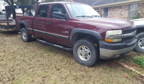 2001 Chevrolet 3/4 Ton Duramax Turbo Diesel, 2WD, Double Cab (4dr), 270K miles, Red in Color