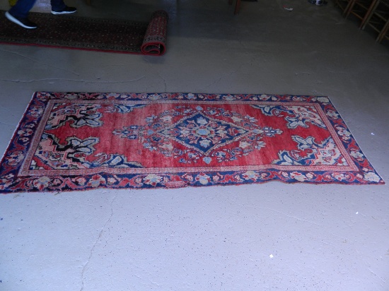 Hand Knotted Persian Rug: 3'3"x8' SAROUK, Retail Value $1150, $35 Shipping