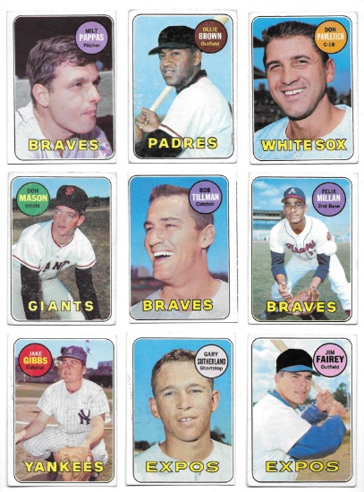 Vintage lot of (9) 1969 Topps Baseball Cards