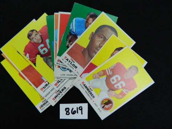 Twelve (12) 1969 Topps Football Cards, All One Money